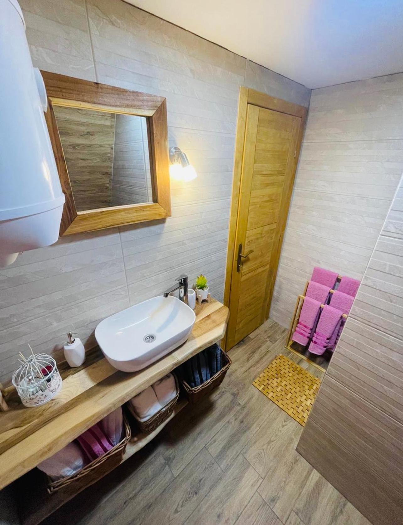 A Frame Houses Ans Zabljak المظهر الخارجي الصورة